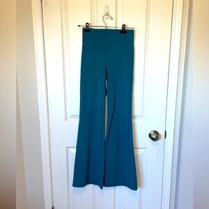 Teal Athleta Flare Leggings